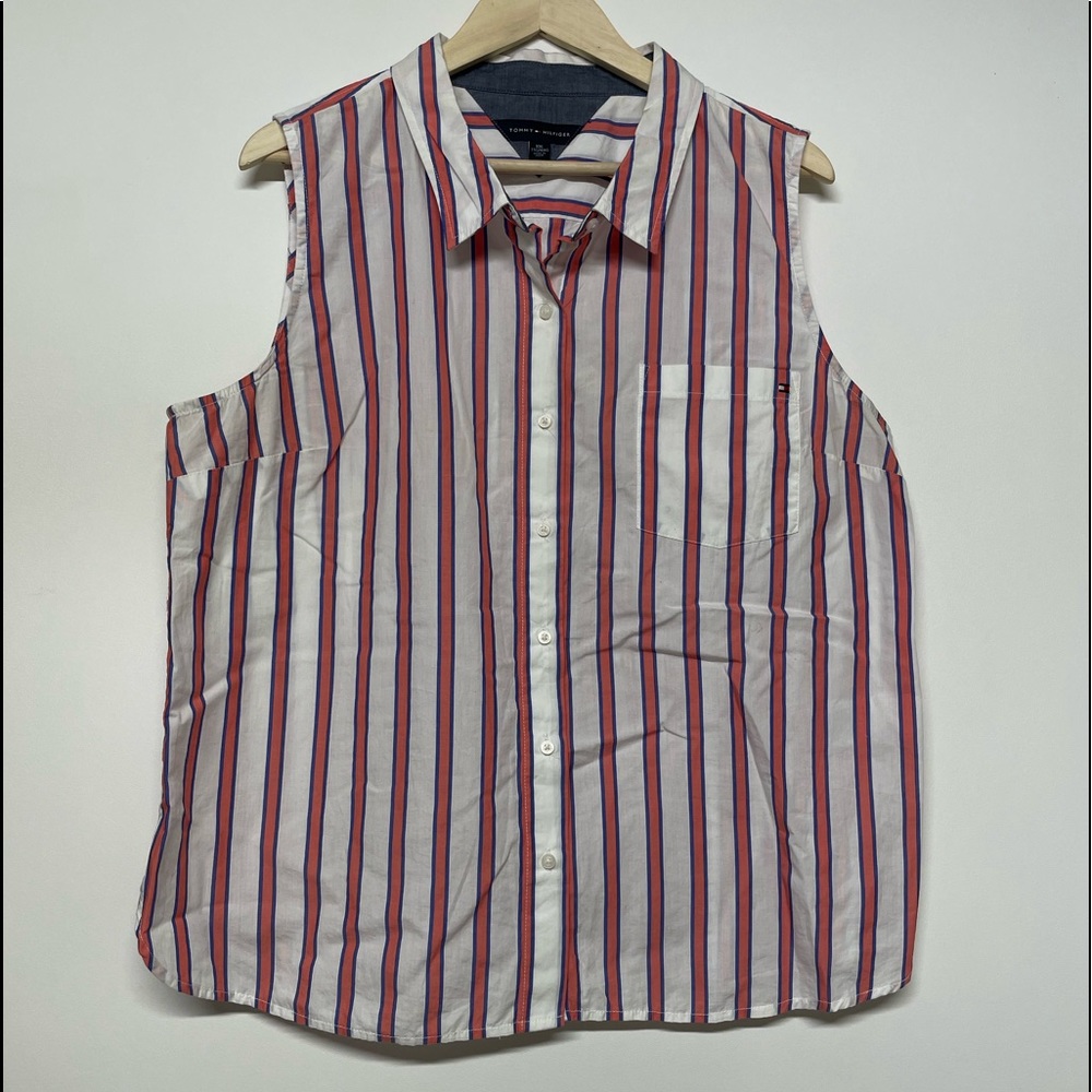 Tommy Hilfiger Womens sleeveless blouse